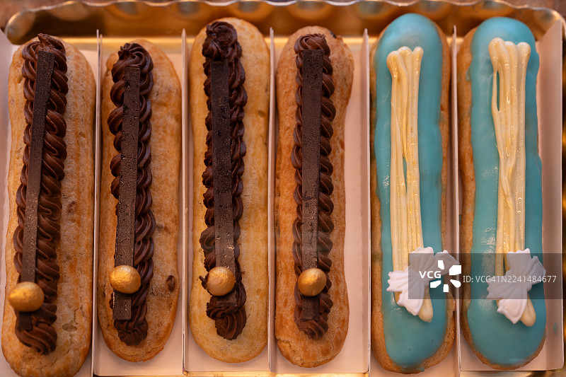 手工制作的各式闪电泡芙图片素材