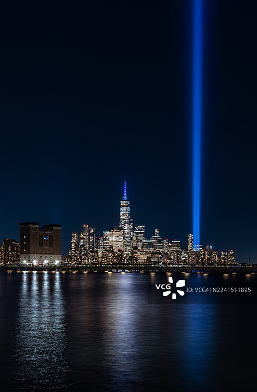 2025年光之致敬纪念图片素材