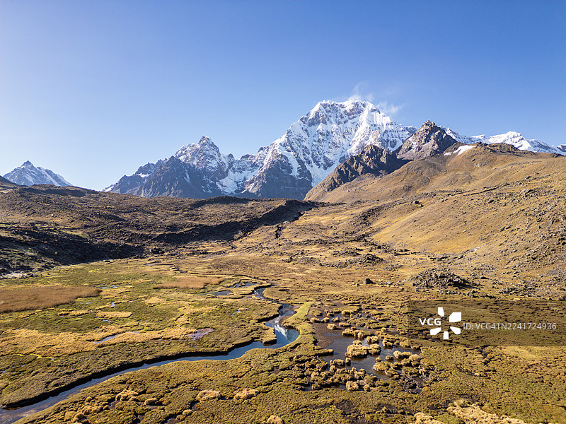 秘鲁奥桑加特山峰图片素材