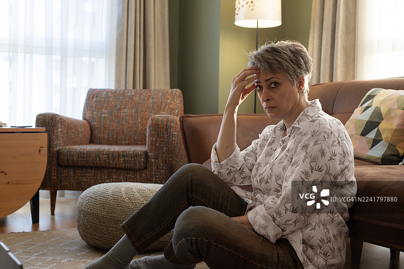 我是否患上了阿尔茨海默病？图片素材