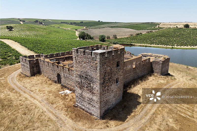 瓦隆戈城堡遗址，国家纪念碑图片素材