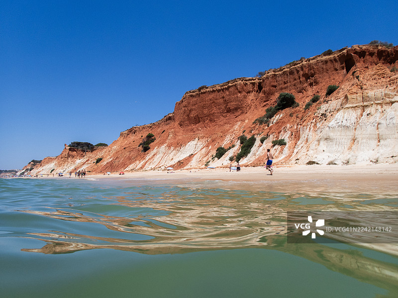 法莱西亚海滩，阿尔加维，葡萄牙图片素材