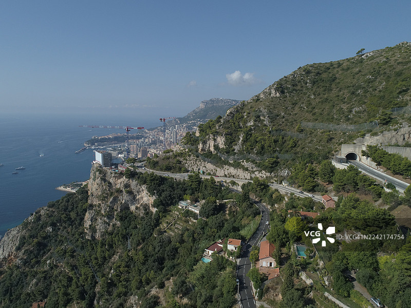 法国滨海阿尔卑斯省，联合国教科文组织世界遗产地，罗克布吕讷-卡普马丹村图片素材