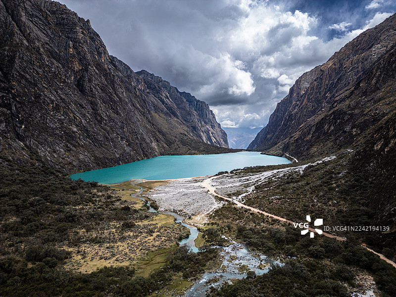 秘鲁兰加努科山谷湖图片素材