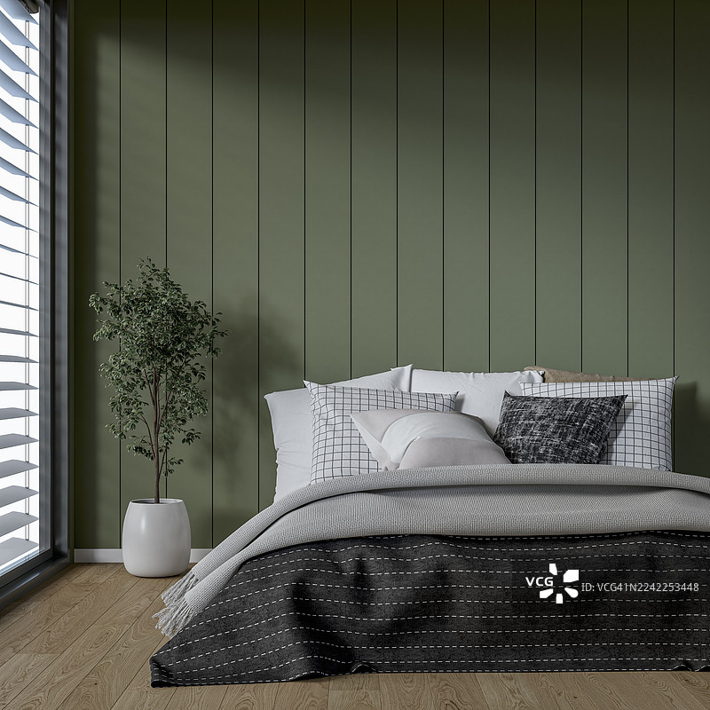 现代简约卧室正面视图，配有床、空白的鼠尾草绿船形木板墙、盆栽植物、窗户和装饰。图片素材