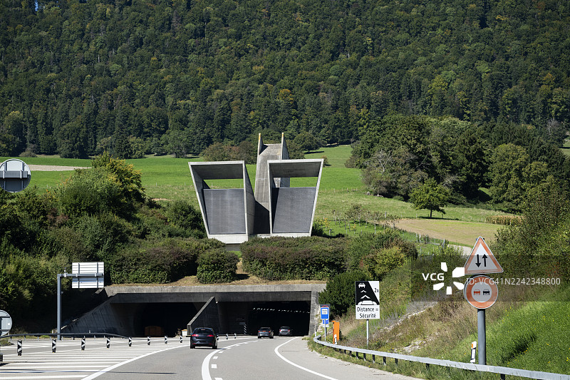 克洛杜杜布附近蒙鲁斯兰隧道图片素材