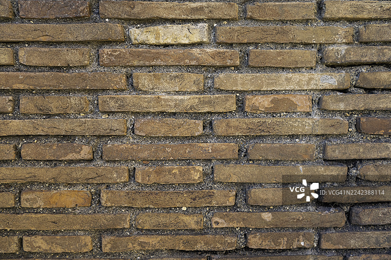 红色砖墙纹理 -  terracotta 砖块和砂浆的高分辨率特写。砖石背景、建筑材料、建筑、立面图案。非常适合设计、房地产、DIY/家居装修、网页 UI、包装、海报和广告。图片素材