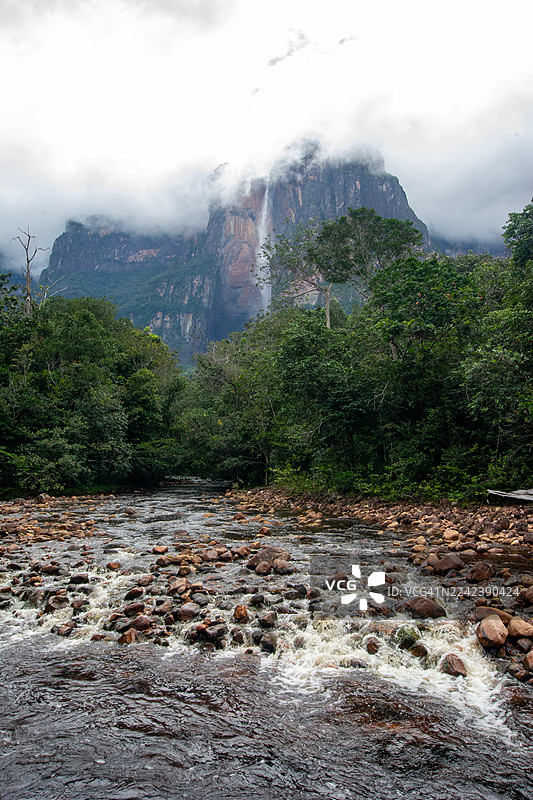 卡奈玛之心:乘坐库里亚拉船沿卡劳河航行,穿越草原,徒步雨林,抵达雄伟的特普伊山。图片素材