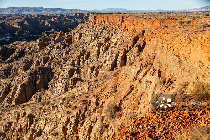 格拉纳达地质公园的岩石构造，来自“世界尽头观景点”。图片素材