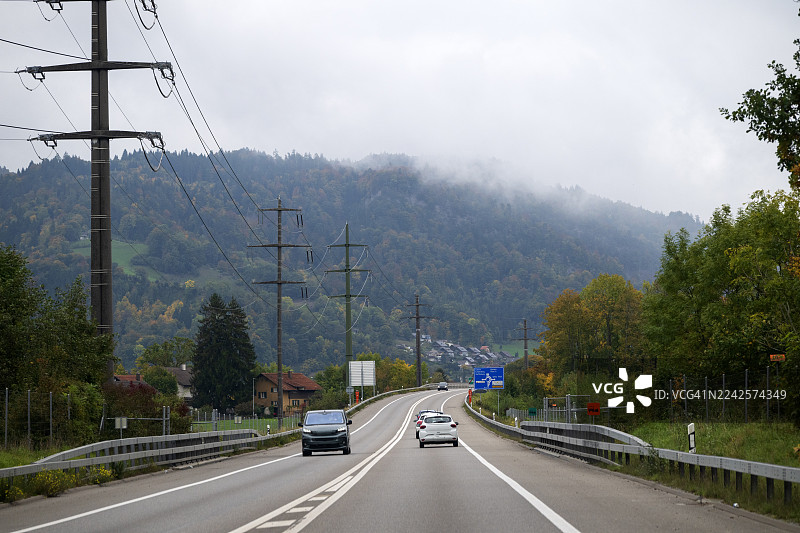 秋季图恩附近的公路图片素材