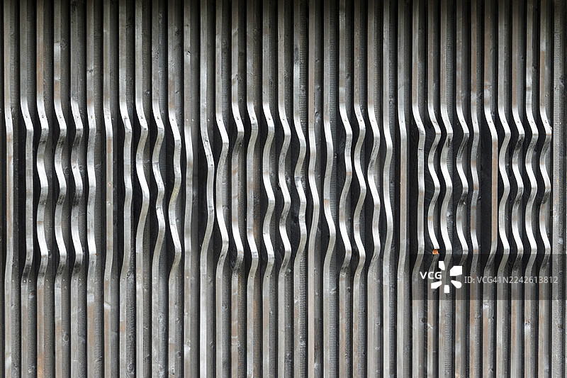 德国巴伐利亚州奥伯斯特多夫奥伯阿尔高地区阿尔高地区弗莱贝格湖上的建筑木板条图片素材