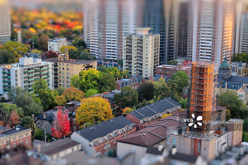 迷你城市秋色，移轴摄影图片素材