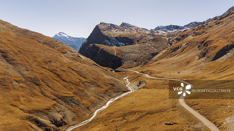 法国阿尔卑斯山山口的景色图片素材