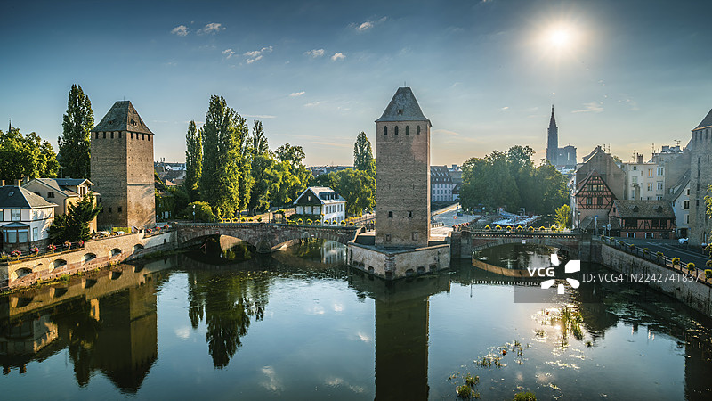 斯特拉斯堡的廊桥（Ponts Couverts）图片素材