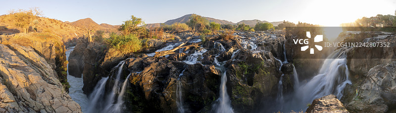 埃帕帕瀑布，纳米比亚考科维尔德埃帕帕瀑布的日落图片素材