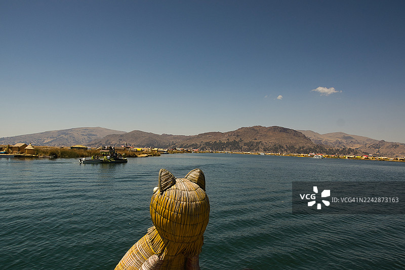 用托托拉芦苇制成的乌诺斯浮岛，的的喀喀湖图片素材