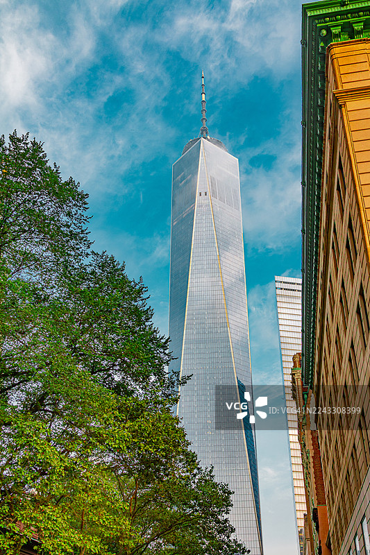 纽约市曼哈顿下城的“自由塔”（One World Trade Center）图片素材