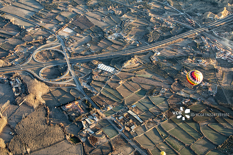 西班牙安达卢西亚省瓜迪克斯市的鸟瞰图图片素材
