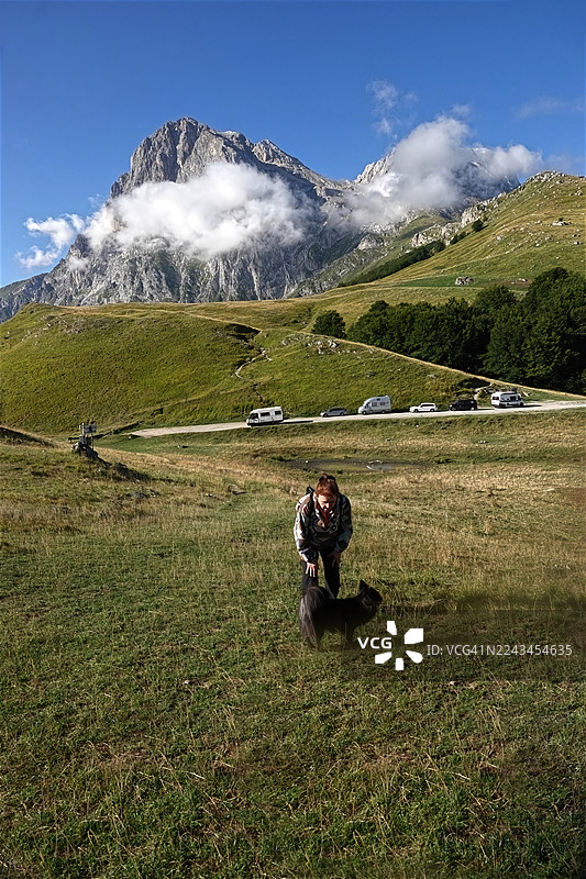 从“拉盖托山口”看到的“意大利格兰萨索”图片素材