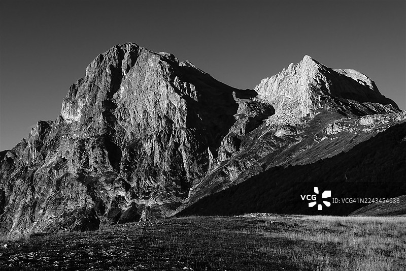 从“瓦利科德尔拉盖托”看到的“格兰萨索山”图片素材