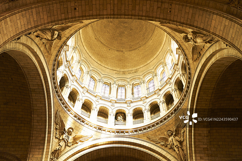 巴黎圣心大教堂穹顶内部图片素材
