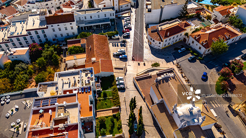 葡萄牙阿尔加维，阿尔布费拉老城区的鸟瞰图图片素材