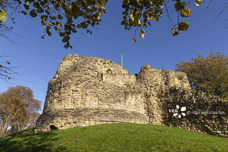 英国西约克郡蓬特弗拉克特城堡被毁的城堡遗址图片素材