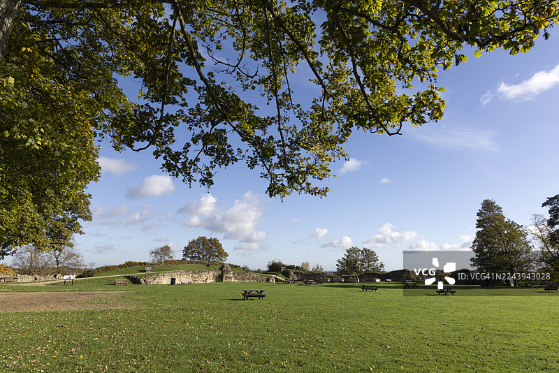 英国西约克郡庞特弗拉克特城堡的遗址图片素材