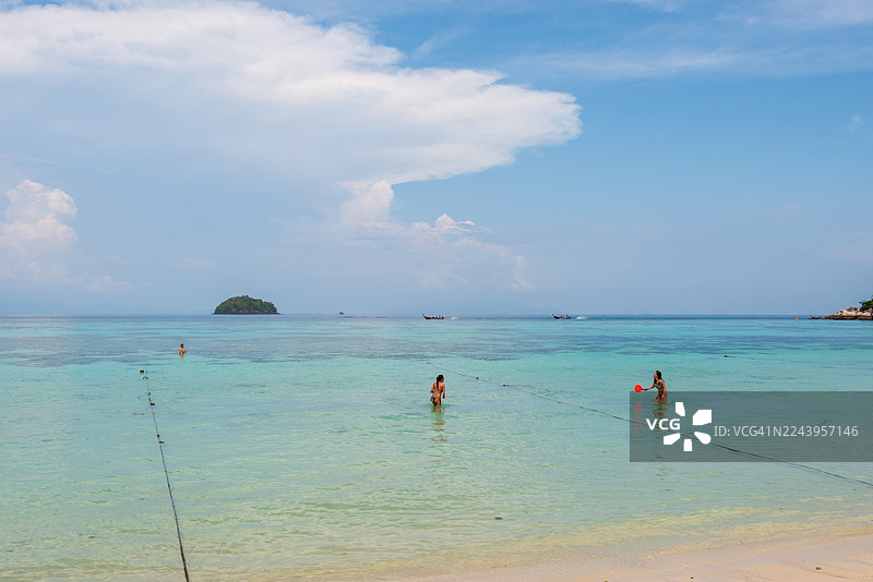 泰国沙敦府著名海洋景点，丽贝岛安达曼海滩的壮丽景色图片素材