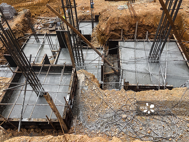 带有钢筋的混凝土基础底板图片素材