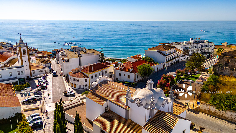 葡萄牙阿尔加维阿尔布费拉老城区的鸟瞰图图片素材