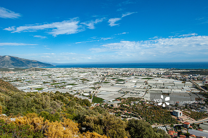 卡莱-德姆雷温室和海滨的总体景观图片素材