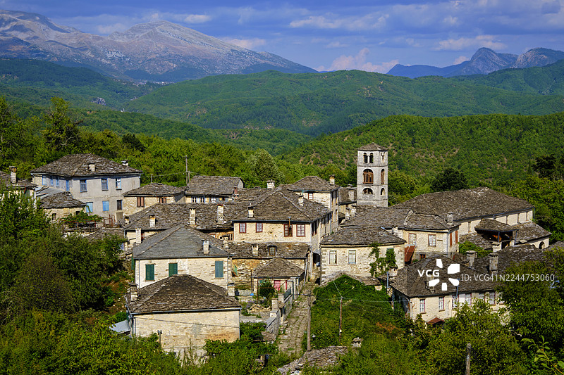 希腊，伊庇鲁斯，扎戈里，维科斯-奥奥斯国家公园，迪洛弗村图片素材