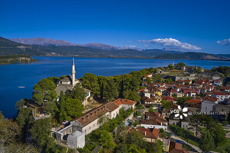 希腊，伊庇鲁斯地区，约阿尼纳，卡斯特罗，阿斯拉帕夏清真寺图片素材