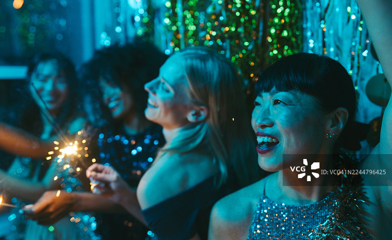 我们新年夜庆祝活动的掠影图片素材