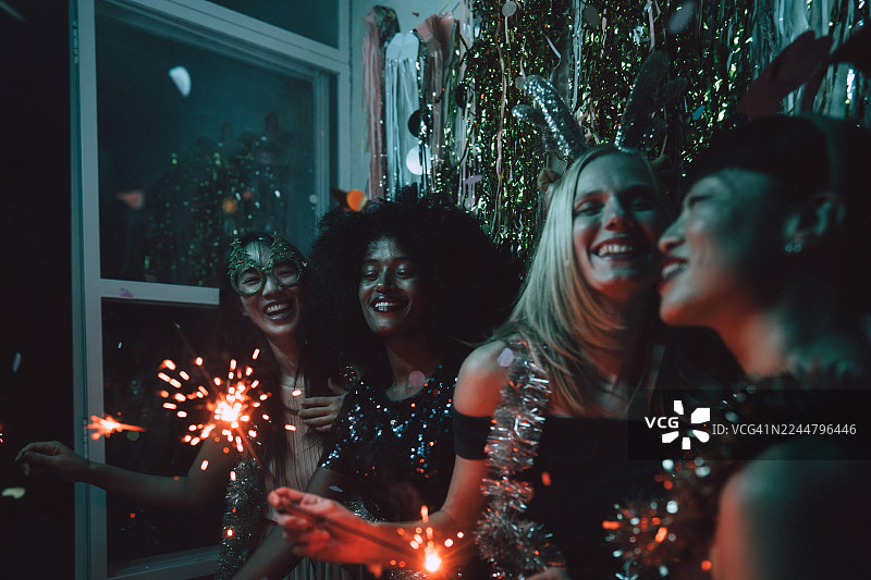 我们的新年夜庆祝活动一瞥图片素材