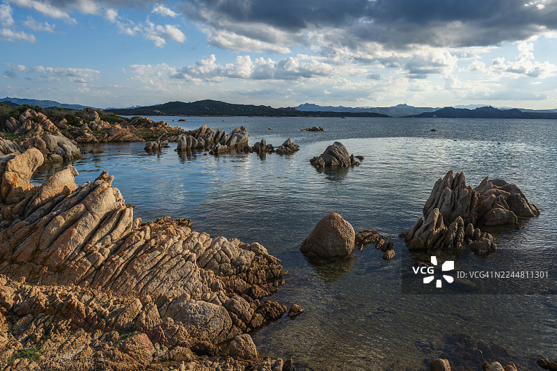意大利撒丁岛马达莱纳群岛的卡普雷拉岛图片素材