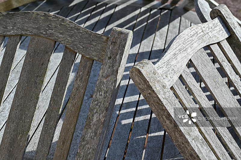 堆叠的木椅 - 福查贝斯 - 苏格兰图片素材