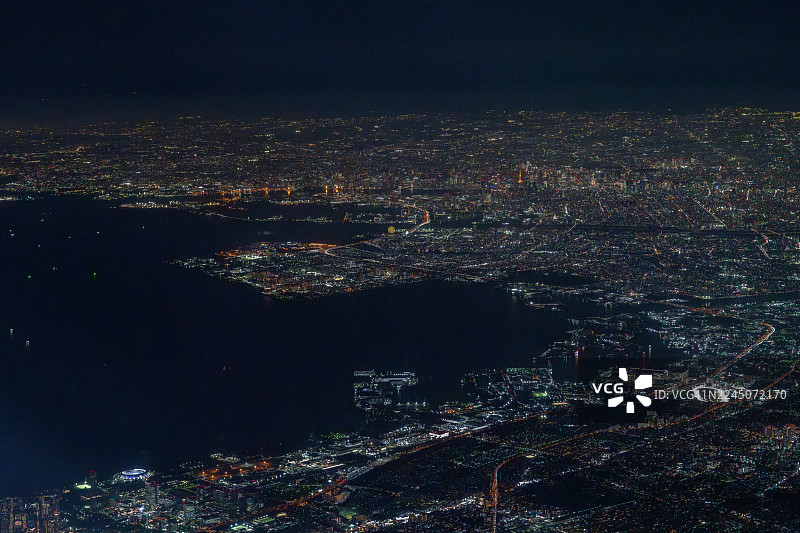 飞机上拍摄的日本千叶县船桥市、市川市、浦安市的鸟瞰图图片素材