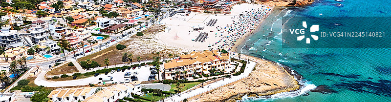 科斯塔布兰卡拉塞尼亚海滩的空中全景图图片素材