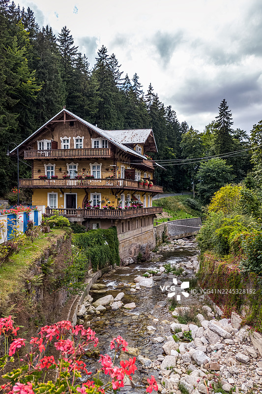 阿尔卑斯风格别墅图片素材