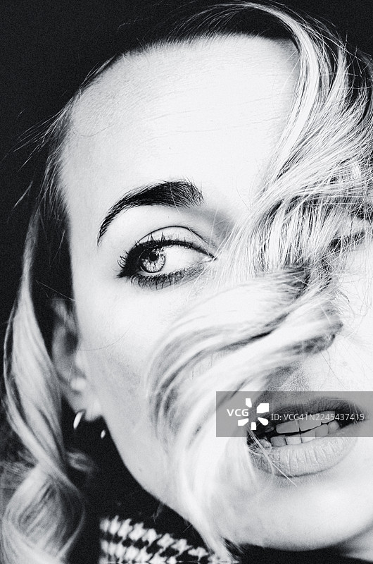 恐惧的瞬间。图片素材