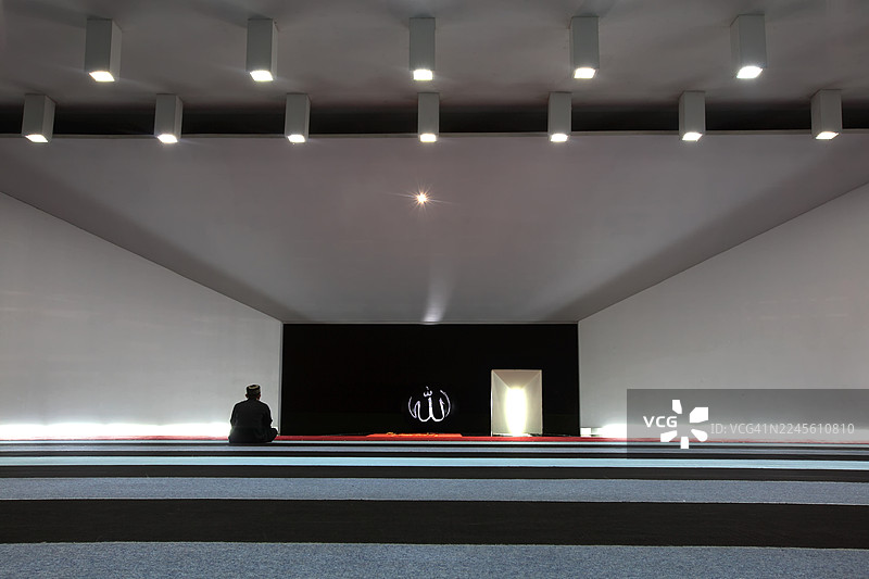 万隆阿尔伊尔沙德清真寺图片素材