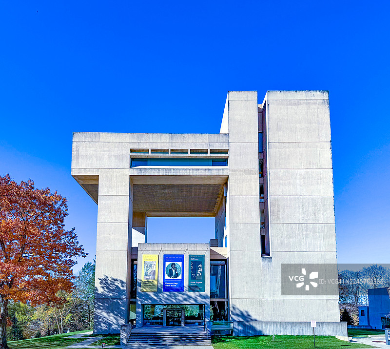 康奈尔大学校园内的赫伯特·约翰逊艺术博物馆 (位于伊萨卡)图片素材