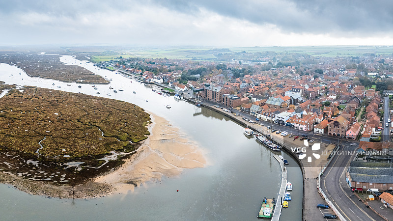 威尔斯海滨全景航拍图片素材