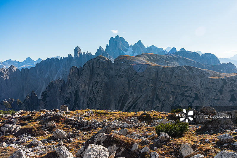 意大利多洛米蒂特雷切梅迪拉瓦雷多风景图片素材