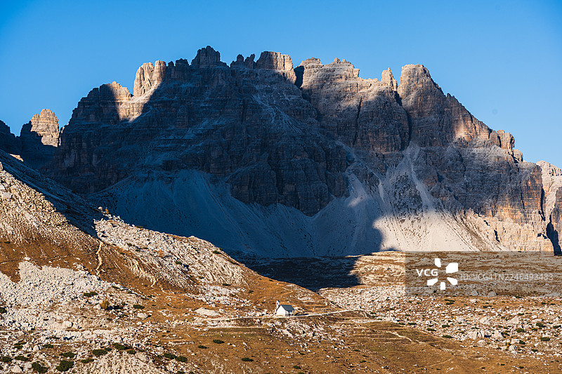 意大利多洛米蒂特雷切梅迪拉瓦雷多风景图片素材