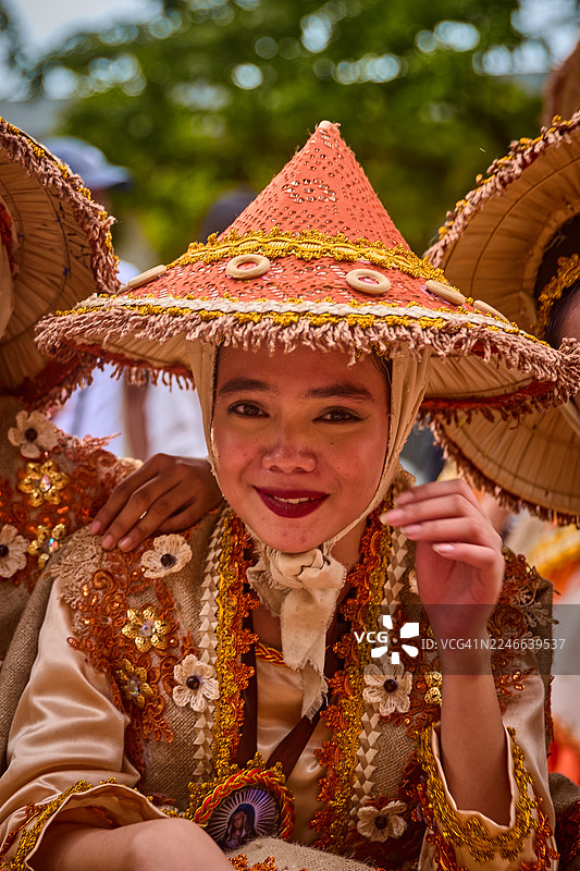 2024年阿里万节期间卡格萨瓦节舞者的肖像。图片素材