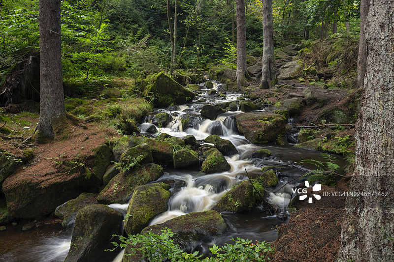 英格兰谢菲尔德里弗林谷的怀明溪图片素材