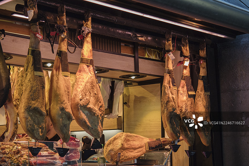 待售的伊比利亚火腿图片素材